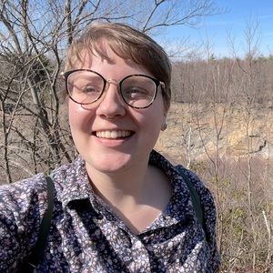 Meet your Posher, Alyssa